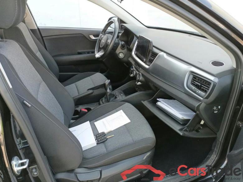 KIA Stonic / 2017 / 5P / todoterreno 1.0 T-GDi 74kW (100CV) MHEV iMT Concept (CM) #6