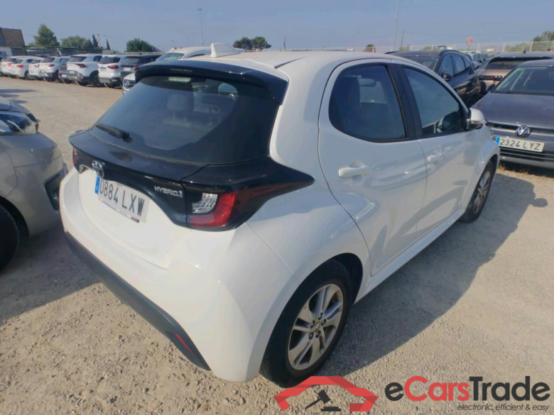 TOYOTA Yaris 1.5 120H Business Plus #2