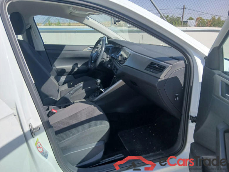 VOLKSWAGEN Polo / 2017 / 5P / berlina con portón Advanced 1.0 TSI 70kW (95CV) (CX) #6