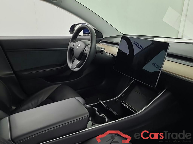 Tesla Model 3 Standard Range Plus RWD 4D 225kW #6