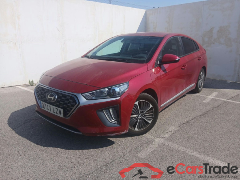 HYUNDAI IONIQ / 2019 / 5P / berlina con portón 1.6 GDI PHEV Klass DCT