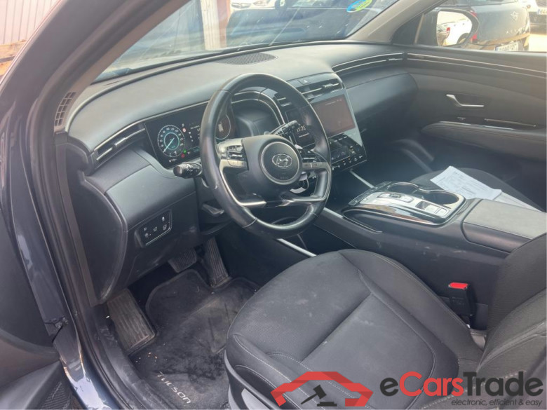 HYUNDAI Tucson / 2020 / 5P / todoterreno 1.6 TGDI 169kW HEV Tecno Sky Auto #3