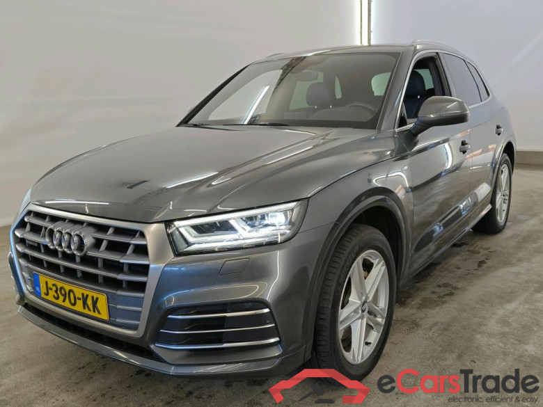 Audi Q5 50 TFSI e quattro S tronic S Edition 5d