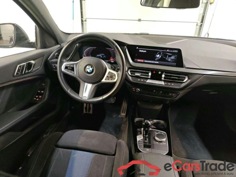BMW 1-serie 118i Executive #3