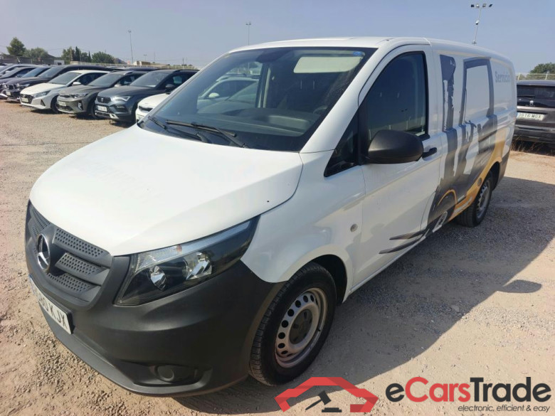 MERCEDES-BENZ Vito / 2014 / 4P / furgón 111 CDI Larga