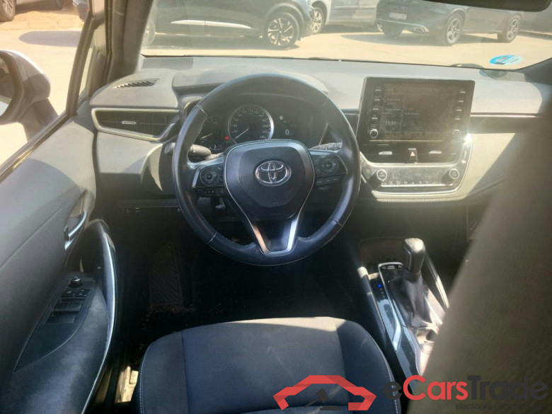 TOYOTA Corolla / 2019 / 5P / berlina con portón 1.8 125H BUSINESS PLUS E-CVT #3