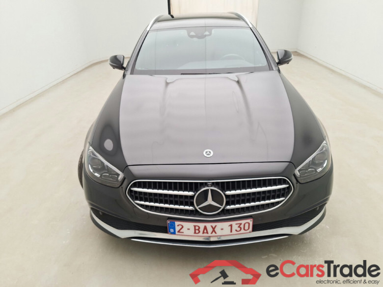 Mercedes, E-Class Break FL'20, E Break 300 e 225kW Bus.So.Aut