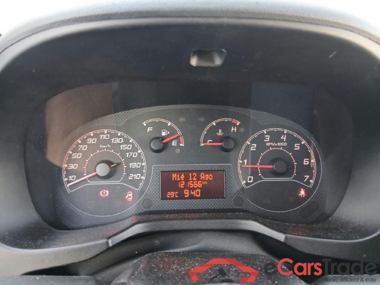 FIAT Fiorino / 2016 / 3P / furgón derivado de turismo Cargo Base N1 1.3 MJet 70 kW (95 CV) #4