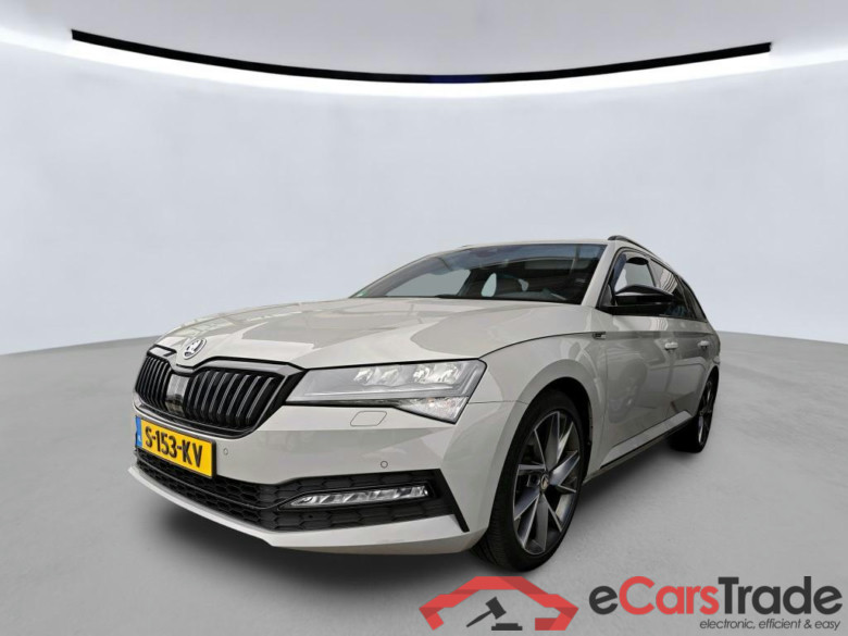 SKODA Superb Combi 110 kW #1