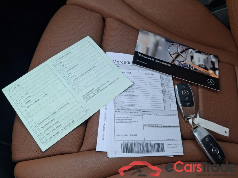 MERCEDES-BENZ GLC Coupé / 2019 / 5P / coupé GLC 300 de 4MATIC #5