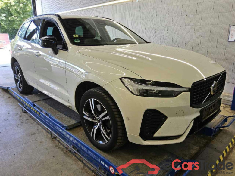Volvo XC60 (03.2017->) DE - SUV5 B4 (Benzin) 2WD EU6d, R-Design Mild-Hybrid, (Facelift) 2021 - 2022 #2