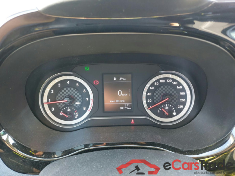 HYUNDAI i10 / 2020 / 5P / berlina con portón 1.0 Klass #4
