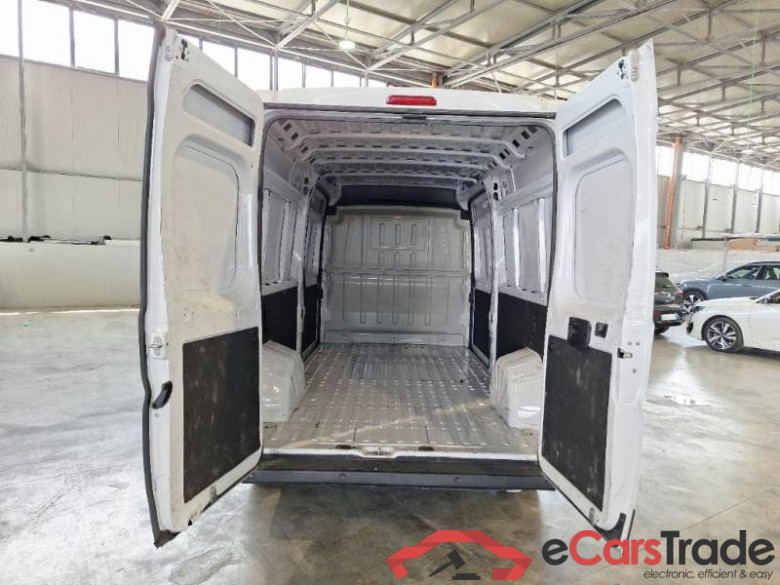 CITROEN JUMPER / 2014 / 4P / FURGONE 35 L3H2 BLUEHDI 140CV BUSINESS #5