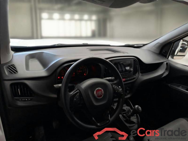 FIAT DOBLÒ CARGO / 2014 / 4P / VETT. FURGONATA MAXI 1.6 MJET 16V 105CV SX 3POSTI EURO 6 #3