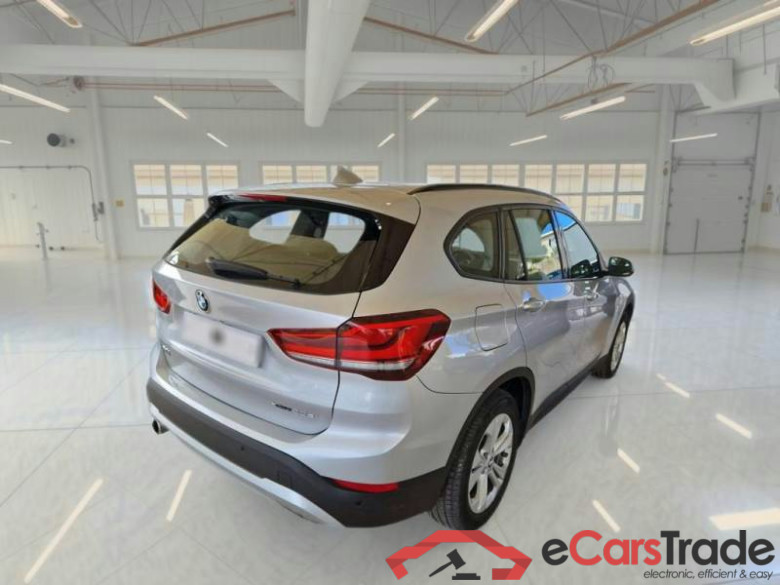 BMW X1 / 2019 / 5P / SUV XDRIVE 25E BUSINESS ADVANTAGE AUTOMATICO #2