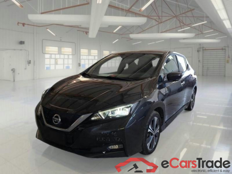 NISSAN LEAF / 2017 / 5P / BERLINA BUSINESS 40KWH #2