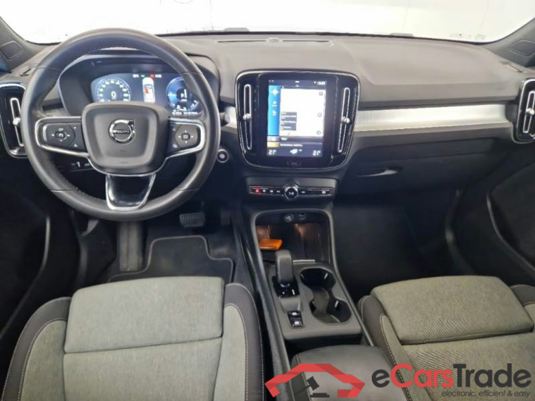 VOLVO XC40 / 2021 / 5P / SUV T4 RECHARGE PLUG-IN HYBRID AUTOMATICO CORE #3