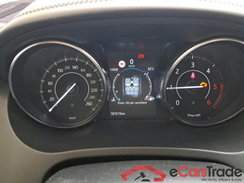 JAGUAR E-PACE / 2017 / 5P / SUV 2.0D I4 110KW S #4