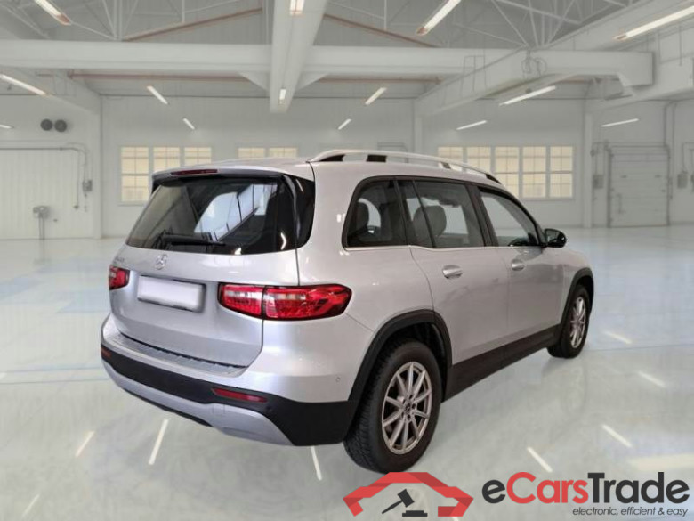 MERCEDES-BENZ GLB / 2019 / 5P / SUV GLB 180 D AUTOMATIC BUSINESS #2