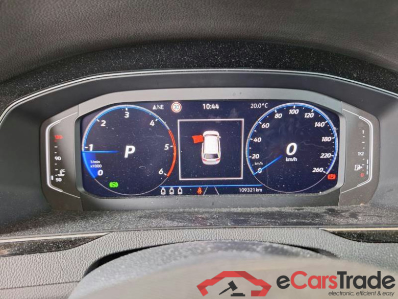 VOLKSWAGEN PASSAT / 2019 / 5P / STATION WAGON VAR. 2.0TDI SCR 147KW EXECUTIVE DSG #4