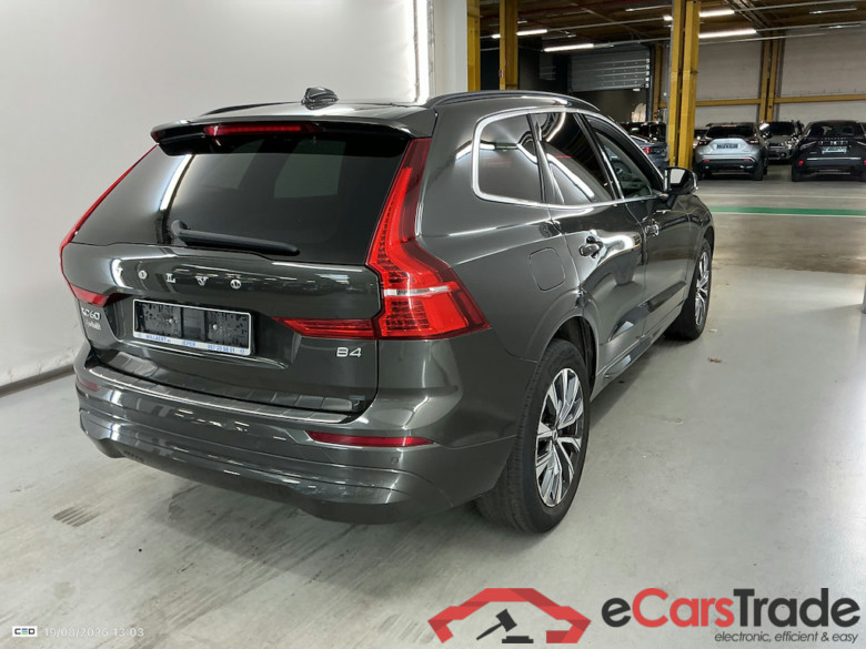 VOLVO XC60 2.0 B4 D MHEV MOMENTUM PRO AUTO #4