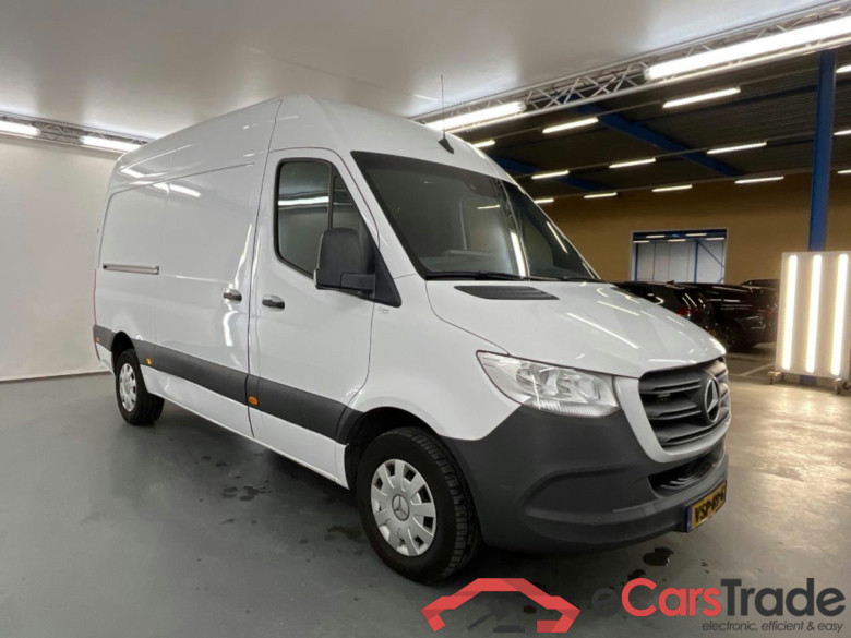 MERCEDES-BENZ SPRINTER 317 1.9 CDI L2H2 RWD #2