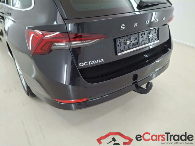 SKODA OCTAVIA COMBI 2.0 CRTDI CLEVER #4