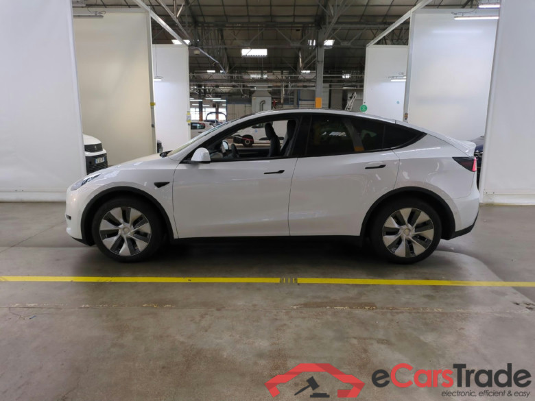 TESLA Model Y / 2020 / 5P / SUV Grand Autonomie Dual Motor AWD #2