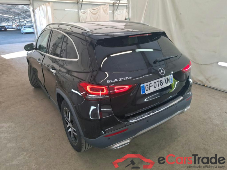 MERCEDES-BENZ GLA / 2020 / 5P / SUV 1.3 GLA 250 e BUSINESS LINE DCT #3