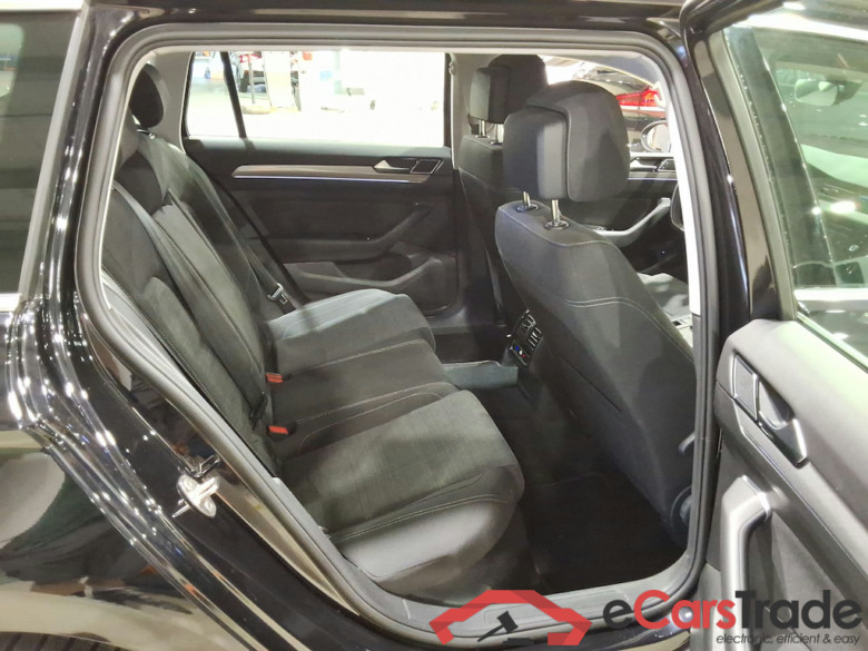 VOLKSWAGEN PASSAT VARIANT 2.0 TDI 90KW MSQ VARIANT STYLE BUSINESS #5