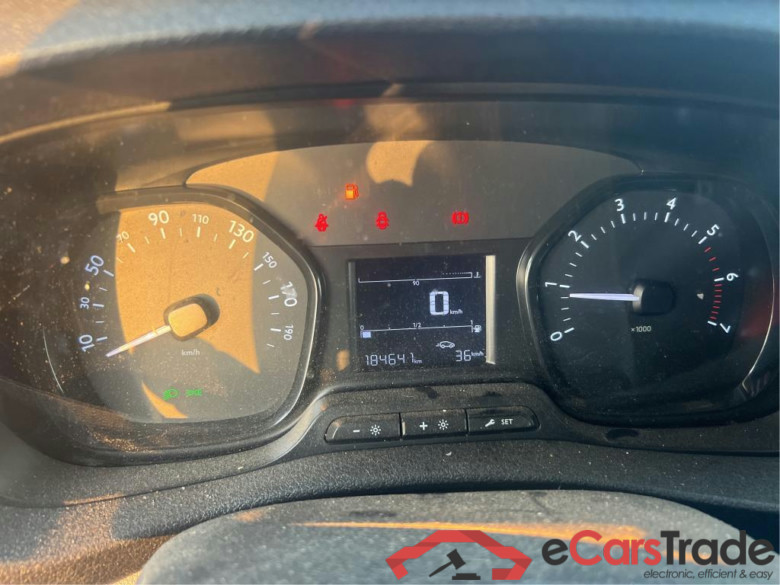 CITROEN Jumpy / 2016 / 4P / furgón Talla M BlueHDi 120 S&S 6v Control #4