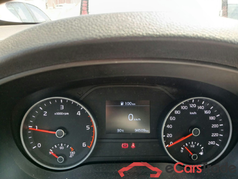 KIA Sportage / 2018 / 5P / todoterreno 1.6 MHEV Business 100kW (136CV) 4x2 #4