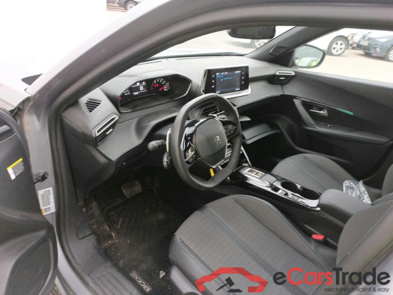 PEUGEOT 2008 / 2019 / 5P / todoterreno Allure BlueHDI 130 S&S EAT8 #3