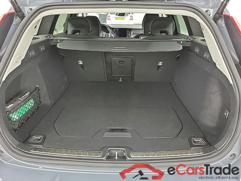 VOLVO V60 B4 Automaat Momentum Business 5D 145kW #5