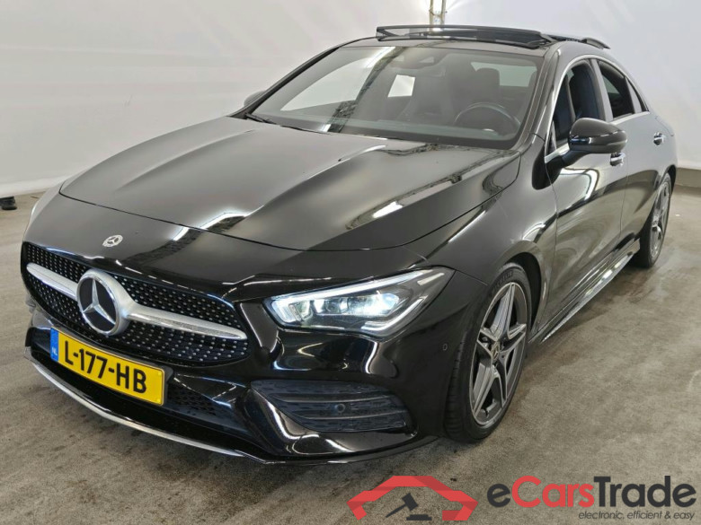 Mercedes-Benz CLA CLA 200 DCT Business Solution AMG 4d + Pano #1