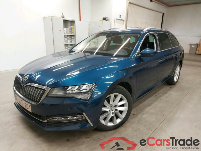 SKODA - SKO SUPERB COMBI 1.4 TSI iV 218PK DSG6 Clever With Lane & Side Assist & Foldable Trailer Hook  * HYBRID * #1