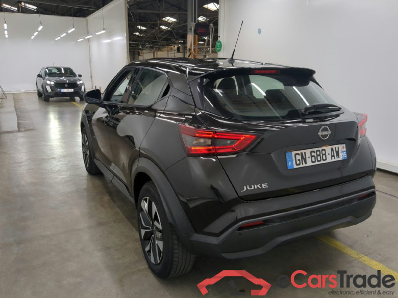NISSAN Juke / 2019 / 5P / Crossover DIG-T 114 DCT Business Edition #3