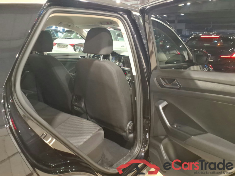 VOLKSWAGEN T-ROC 1.5 TSI DSG #5