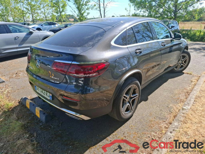 MERCEDES-BENZ GLC Coupe / 2019 / 5P / Coupé 2.0 GLC 300 E AMG LINE 4MATIC #4