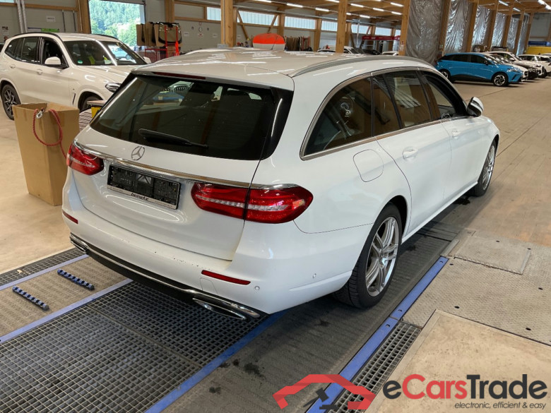 MERCEDES-BENZ E-Klasse E 400 d 4Matic T 9G-TRONIC Avantgarde 5d 250kW #2