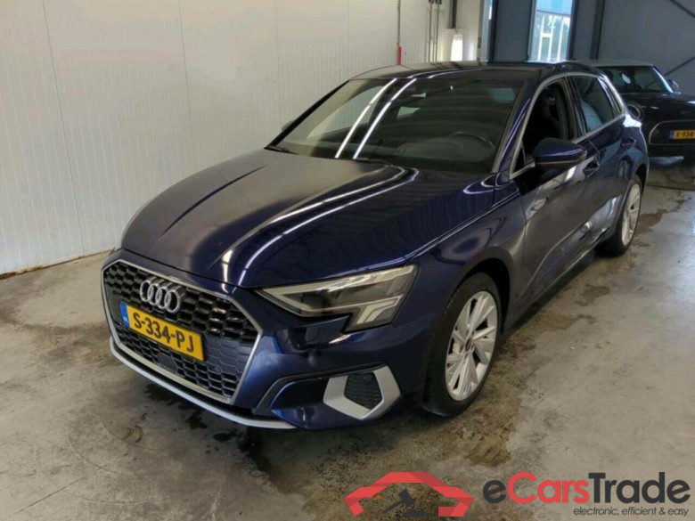 AUDI A3 Sportback 30 TFSI Adv edition #1