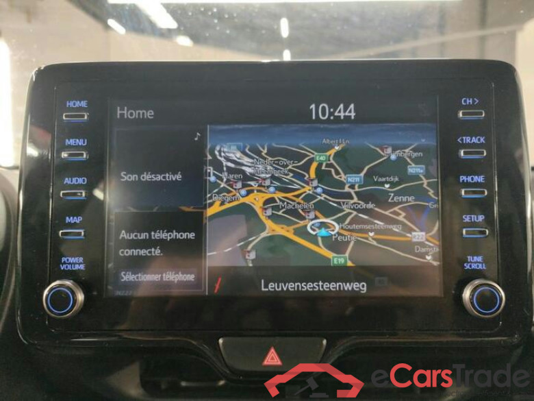 Toyota Yaris 1.5 VVT-I Hybrid Dynamic Aut. Navi Klima ... #6