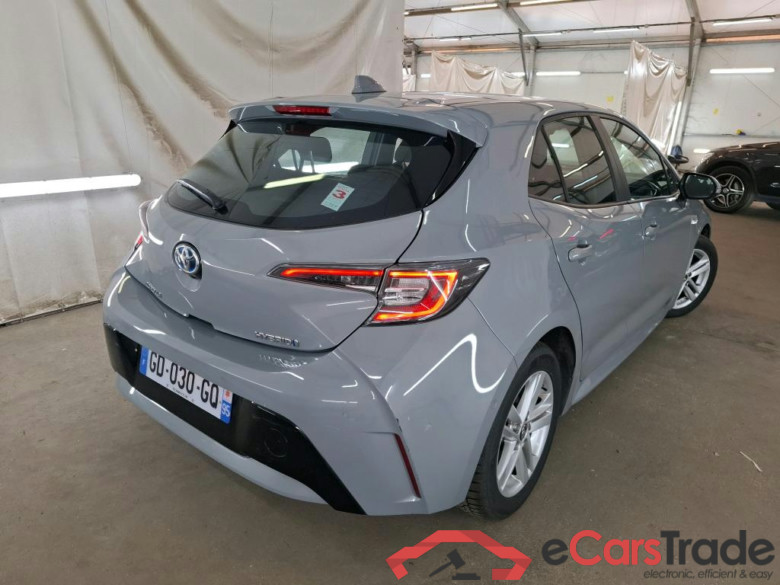 TOYOTA Corolla / 2018 / 5P / Berline Hybride 122h Dynamic Business Stage Acad #3