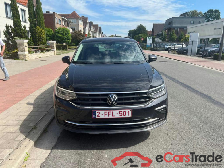 VOLKSWAGEN Tiguan eHybrid (PHEV) Tiguan eHybrid 1.4 Life Business OPF DSG (180 kW) #3