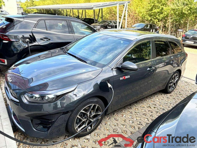 KIA Ceed SW PHEV Ceed SW 1.6 GDi PHEV Business Line DCT
