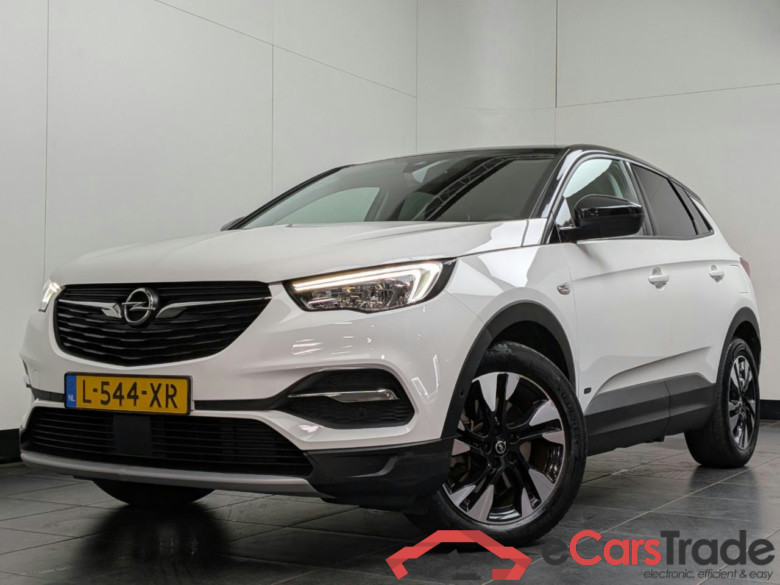 OPEL Grandland X 1.6 THybr Elegance
