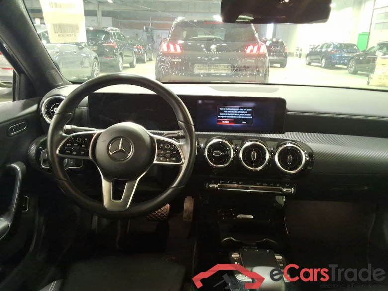 MERCEDES-BENZ A-CLASS LIMOUSINE 1.3 A 250 E BUSINESS SOLUTION DCT #6