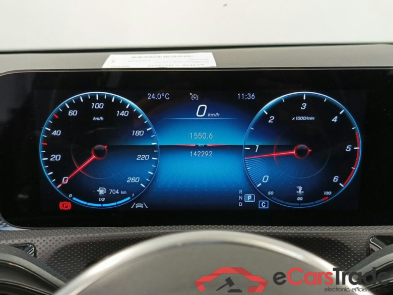 MERCEDES CLASSE CLA SHOOTING BREAK DIESEL (X118) CLA 200 d 150 Business Solution (EU6AP) 5d #6