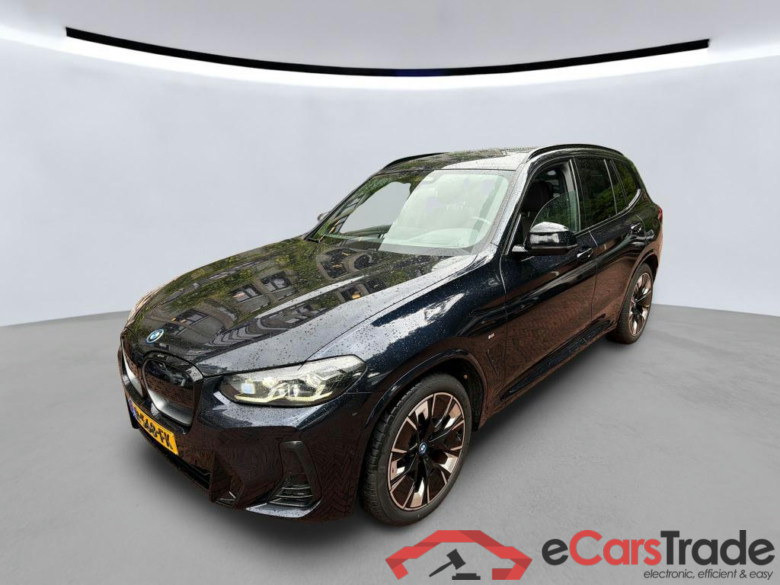 BMW iX3 210 kW