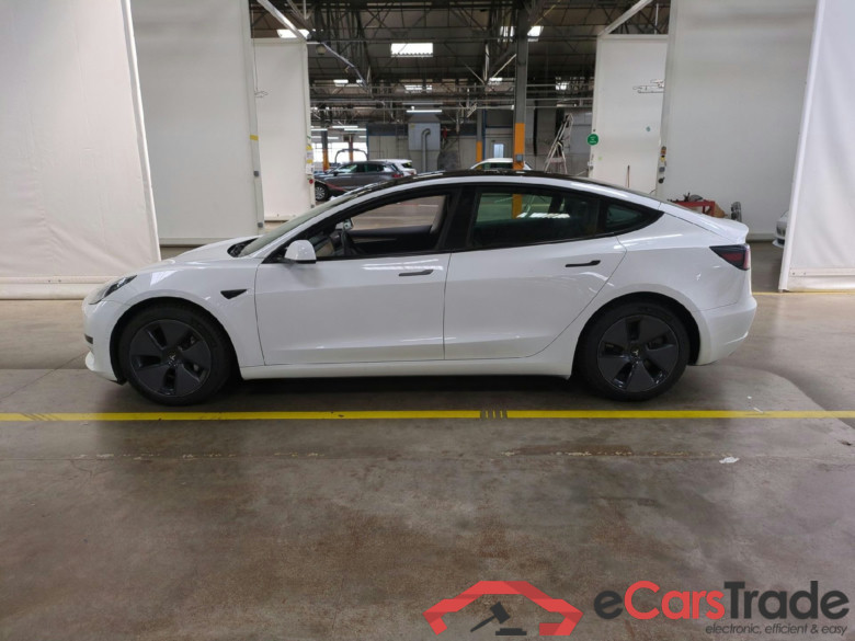 TESLA Model 3 / 2018 / 4P / Berline - #2